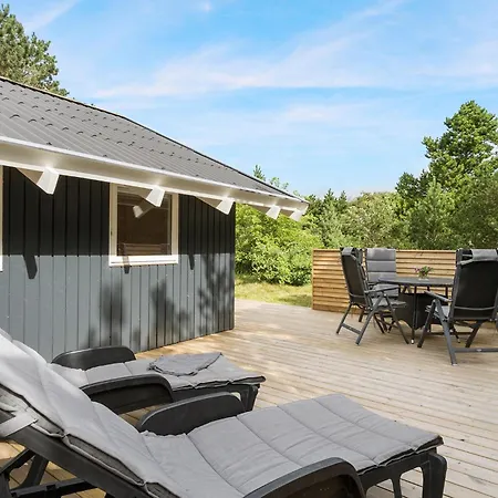 Amazing In Hvide Sande With Wifi * Bjerregård